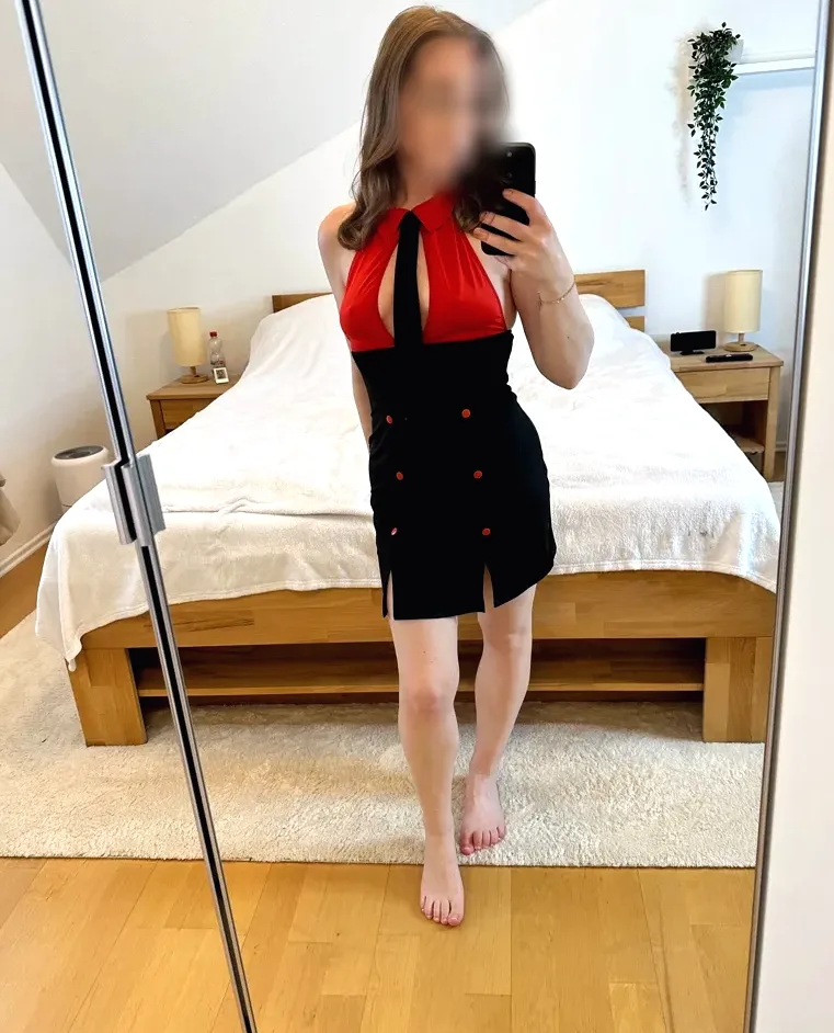 Linda, 34